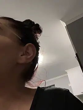 HiddendesireXO01 online show from February 2026 10:21:02 AM