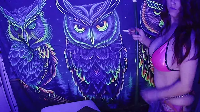 BusyB1983 online show from March 2026 10:43:01 AM