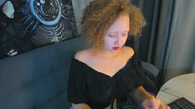 Snapshot of Senya_Sol chatting on June 2026 10:37:01 PM Senya Sol online show from June 2026 10:37:01 PM