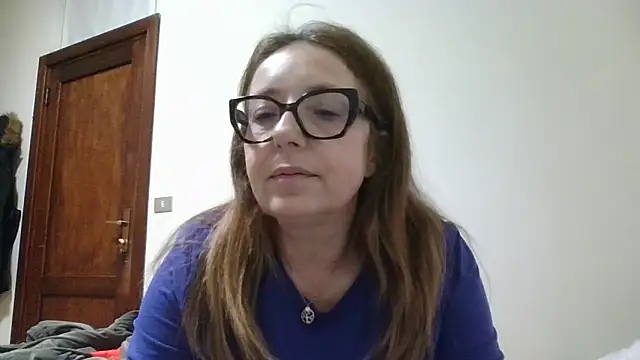 Snapshot of Miasexmilf chatting on February 2026 02:17:02 PM Miasexmilf online show from February 2026 02:17:02 PM