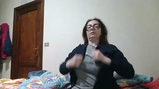 Miasexmilf online show from May 2026 11:34:04 PM