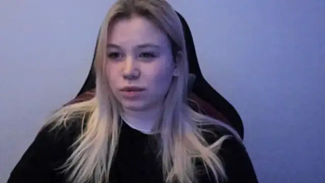 Snapshot of Lulu_Di chatting on February 2026 12:09:02 AM Lulu Di online show from February 2026 12:09:02 AM