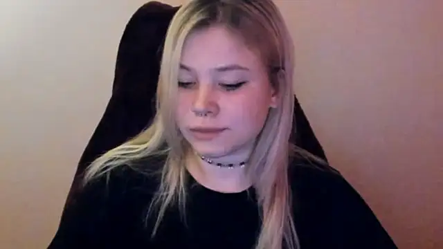 Snapshot of Lulu_Di chatting on February 2026 11:09:02 PM Lulu Di online show from February 2026 11:09:02 PM