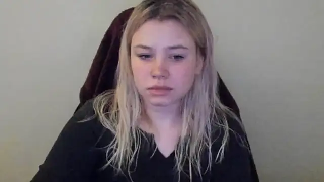 Snapshot of Lulu_Di chatting on February 2026 11:20:02 PM Lulu Di online show from February 2026 11:20:02 PM