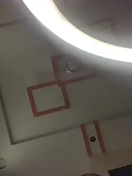 Cute shikaa online show from April 2026 06:42:01 PM