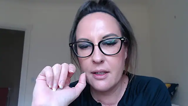 PsychicDominatrix online show from June 2026 12:57:02 PM