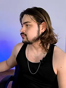 Derek Vow online show from February 2026 08:07:02 PM