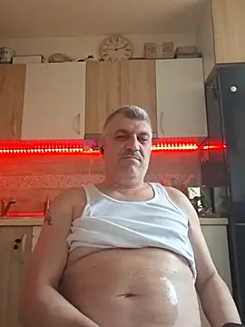 Snapshot of AdaBoys chatting on March 2026 07:15:01 AM AdaBoys online show from March 2026 07:15:01 AM