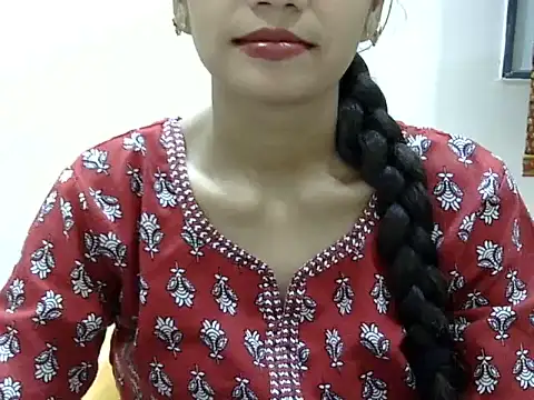 Kulsum S online show from June 2026 01:13:01 PM