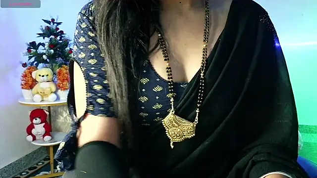 Snapshot of oo_yes_bhabhi chatting on June 2026 06:23:01 AM oo yes bhabhi online show from June 2026 06:23:01 AM