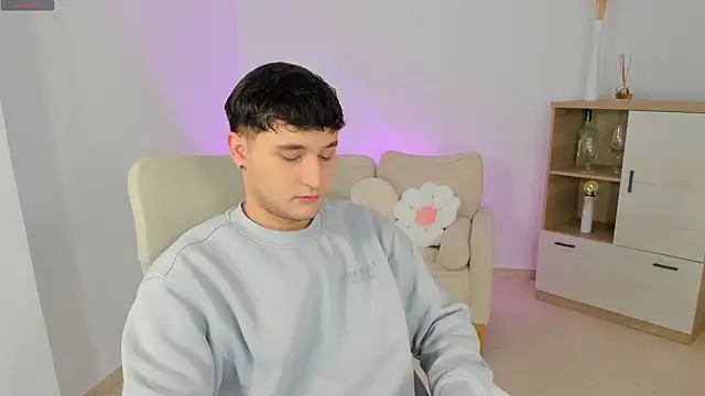 Snapshot of Massimo_Fiore chatting on February 2026 09:08:01 PM Massimo Fiore online show from February 2026 09:08:01 PM