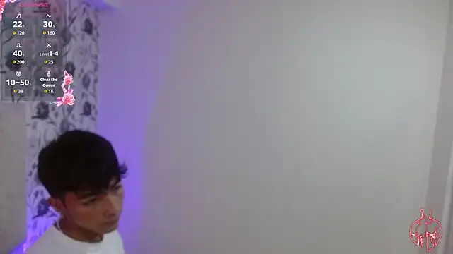 Snapshot of osamu_tay chatting on February 2026 11:58:02 AM osamu tay online show from February 2026 11:58:02 AM