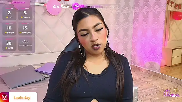 Snapshot of Laulin_tay chatting on February 2026 04:52:01 AM Laulin tay online show from February 2026 04:52:01 AM