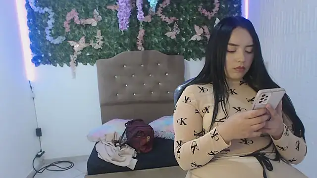 adara cute 69 online show from February 2026 07:53:02 PM