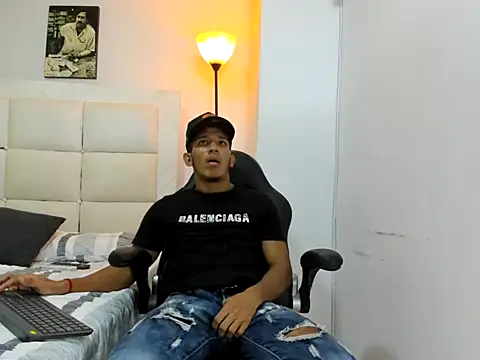 ricky spensar23cm  online show from February 2026 02:29:01 AM