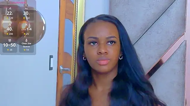 Sally-Noa online show from April 2026 05:28:01 PM