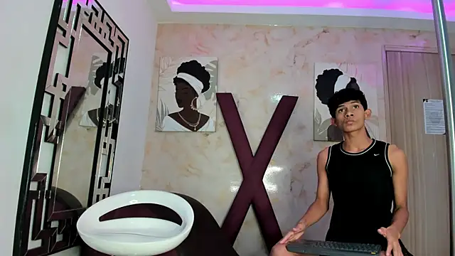 PRETTY COCK1 online show from April 2026 01:44:01 AM