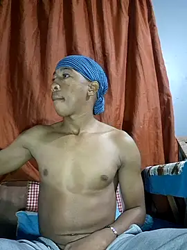 Peterveero12 online show from April 2026 06:43:01 PM