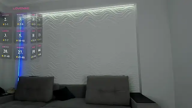 Snapshot of calystria chatting on June 2026 07:43:02 AM calystria online show from June 2026 07:43:02 AM