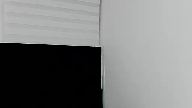 Snapshot of Brenda_Karter chatting on March 2026 12:11:01 PM Brenda Karter online show from March 2026 12:11:01 PM