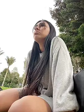 scarlett pinkk1 online show from April 2026 10:14:02 PM