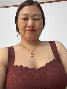 Snapshot of Puka2001 chatting on February 2026 04:28:02 AM Puka2001 online show from February 2026 04:28:02 AM