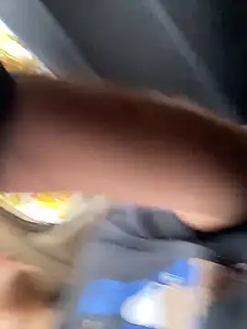 Snapshot of vanilla_Kush chatting on February 2026 05:30:01 PM vanilla Kush online show from February 2026 05:30:01 PM