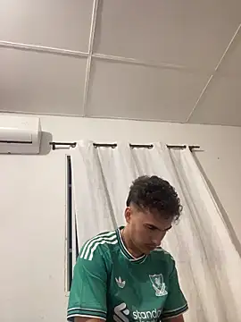 Snapshot of vanilla_Kush chatting on February 2026 09:10:02 AM vanilla Kush online show from February 2026 09:10:02 AM