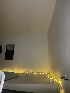 Maximuz1920 online show from March 2026 10:09:01 PM