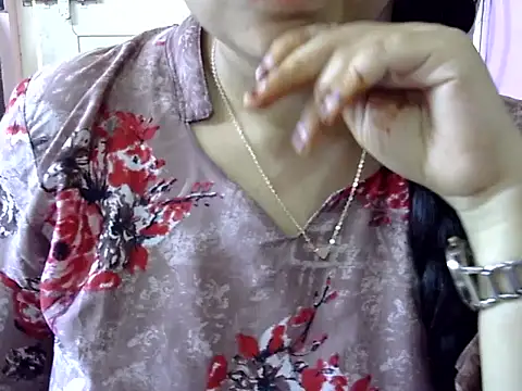 Cute Aliyaa online show from March 2026 08:20:01 AM