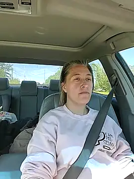 Sunflower0025 online show from April 2026 03:34:02 PM