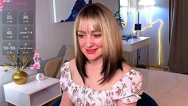 Snapshot of Oliiviaa_ chatting on February 2026 08:21:01 AM Oliiviaa online show from February 2026 08:21:01 AM