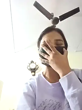 Mahira-- online show from February 2026 03:46:02 AM