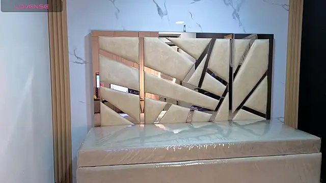 Snapshot of Skaller_james_a chatting on February 2026 12:35:01 PM Skaller james a online show from February 2026 12:35:01 PM