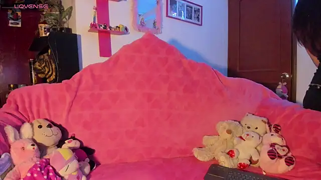 Rebecahart online show from February 2026 06:47:02 AM