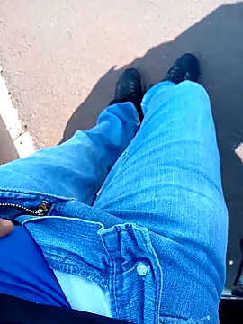 negrim10 online show from March 2026 12:43:01 PM