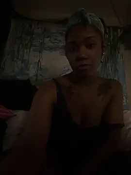 Snapshot of Ebonythroat777 chatting on February 2026 11:44:01 AM Ebonythroat777 online show from February 2026 11:44:01 AM