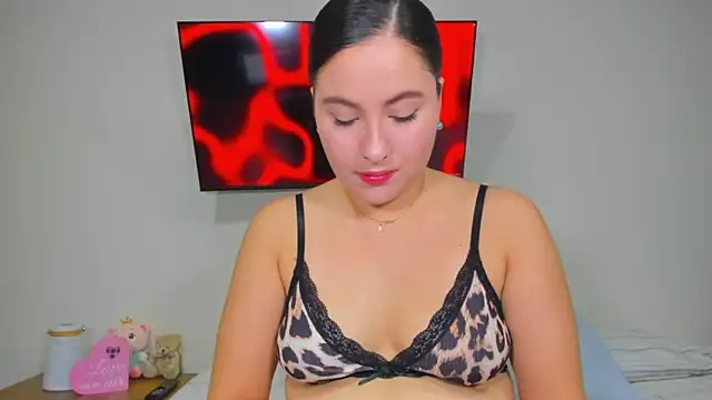Alessandra 01 online show from June 2026 02:20:02 AM