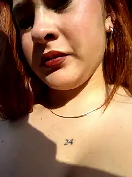 Snapshot of katty_42 chatting on February 2026 09:45:01 PM katty 42 online show from February 2026 09:45:01 PM