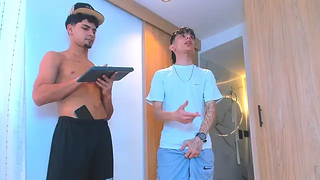 TheBatMansion online show from February 2026 04:22:02 PM