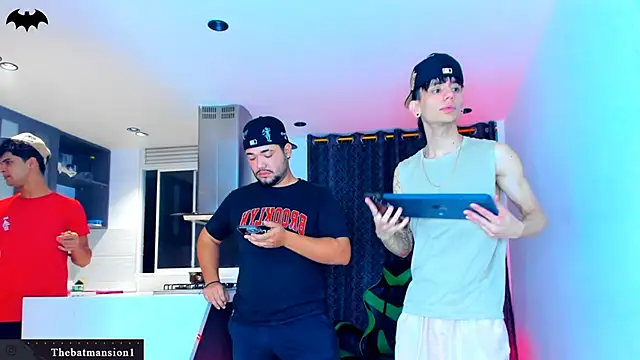 TheBatMansion online show from February 2026 01:15:02 AM