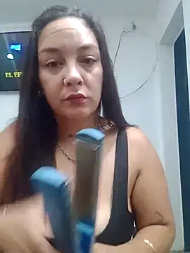 Snapshot of kuramaqueen chatting on March 2026 08:16:01 AM kuramaqueen online show from March 2026 08:16:01 AM