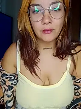 kuramaqueen online show from June 2026 01:43:02 AM
