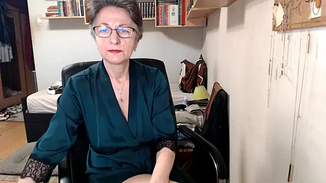 katemodel online show from September 2025 06:41:01 AM