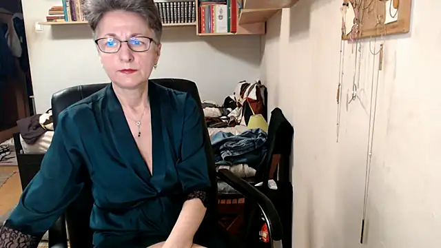 katemodel online show from October 2025 06:35:02 AM