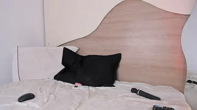 Snapshot of Zoe_dream_ chatting on February 2026 09:22:01 PM Zoe dream online show from February 2026 09:22:01 PM