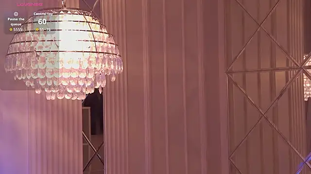 MollyHilton online show from February 2026 03:01:02 AM