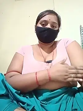 Poojaxx56 online show from July 2026 04:55:02 PM