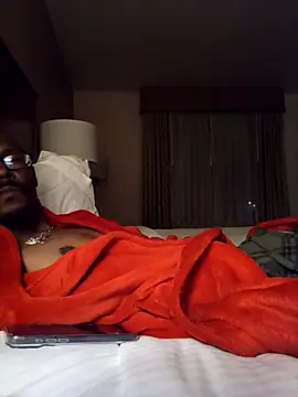 Snapshot of palmdaledyker chatting on February 2026 12:28:02 PM palmdaledyker online show from February 2026 12:28:02 PM