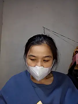 Snapshot of Daisy-lusia2026 chatting on February 2026 03:19:02 PM Daisy-lusia2026 online show from February 2026 03:19:02 PM